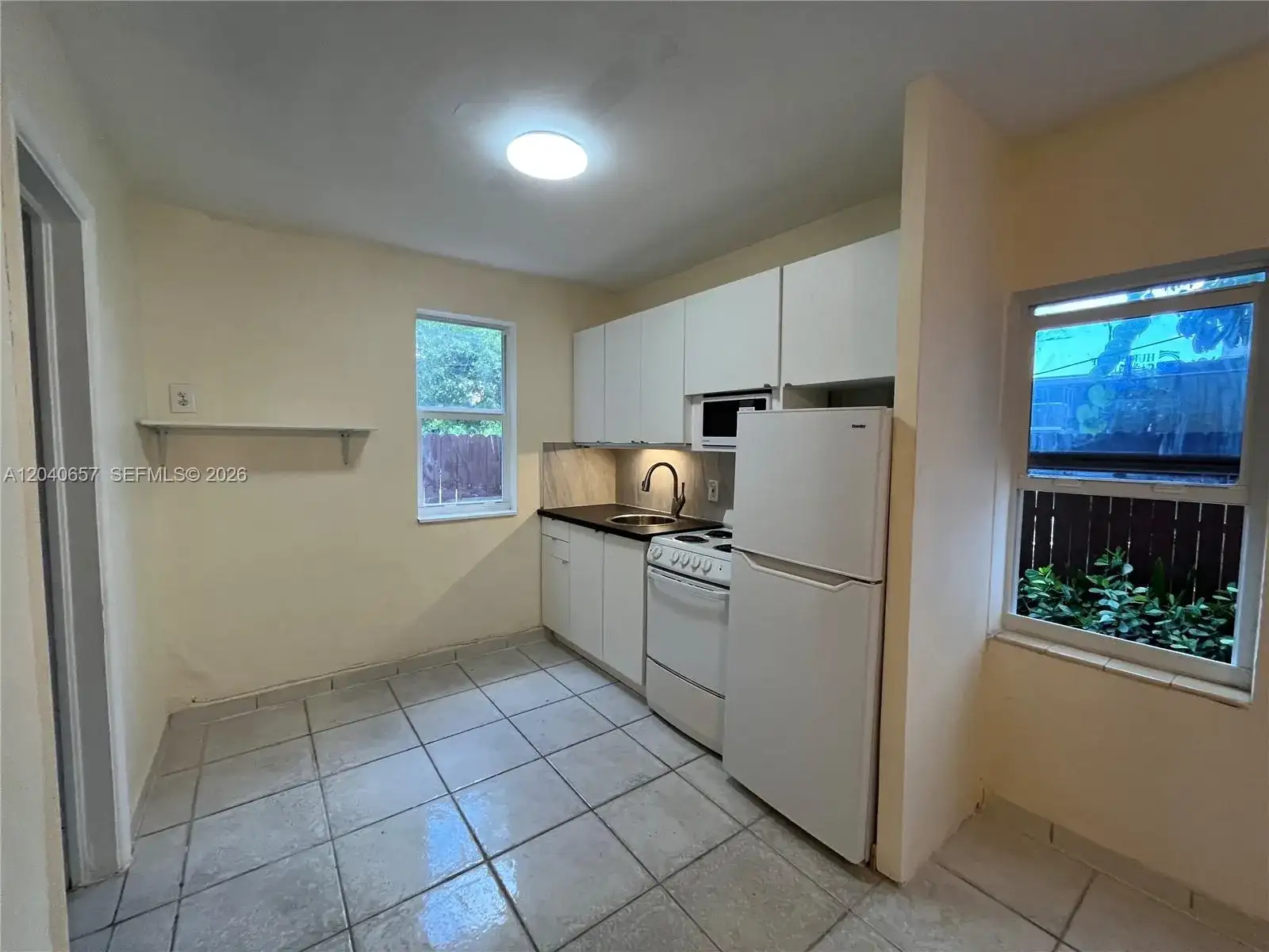 820 SW 31st Ave, Miami FL 33135 photo 4