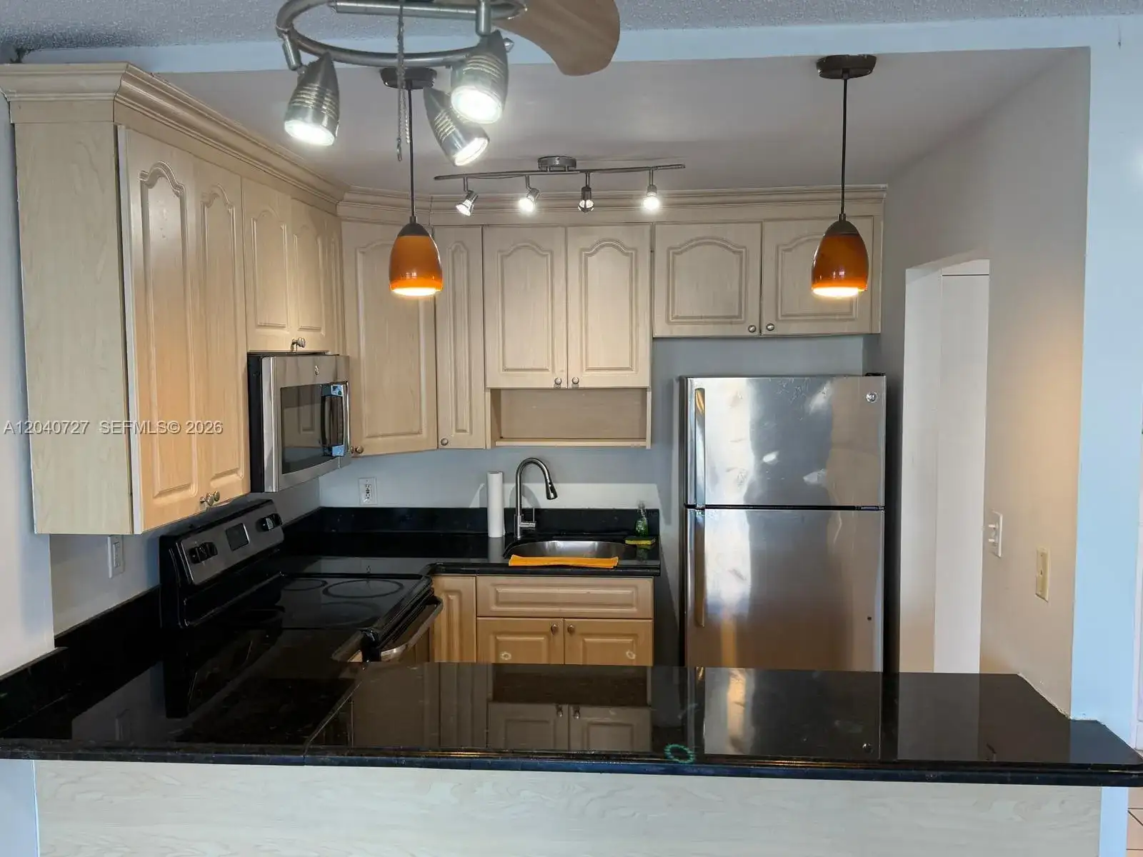 1990 Marseille Dr # 303, Miami Beach FL 33141 photo 3