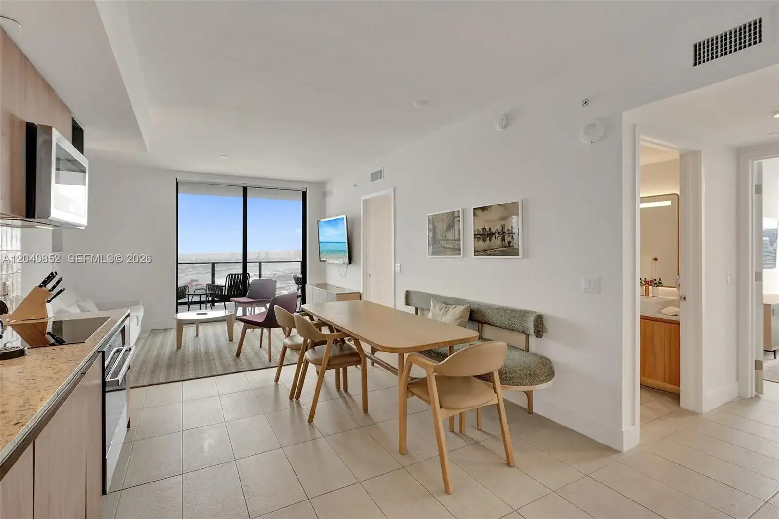 159 NE 6th St # 3916, Miami FL 33132 photo 4