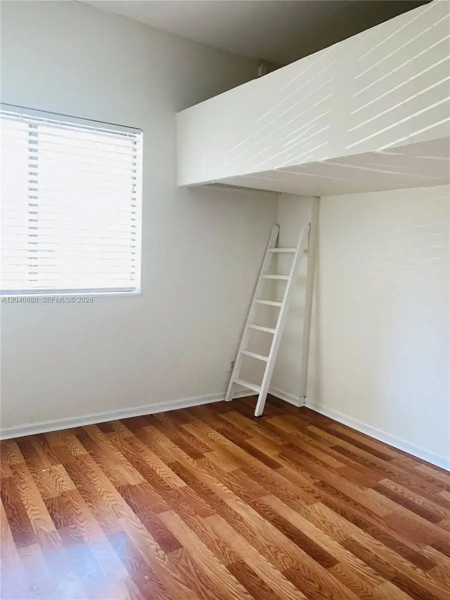 2715 Tigertail Ave # 109, Miami FL 33133 photo 4