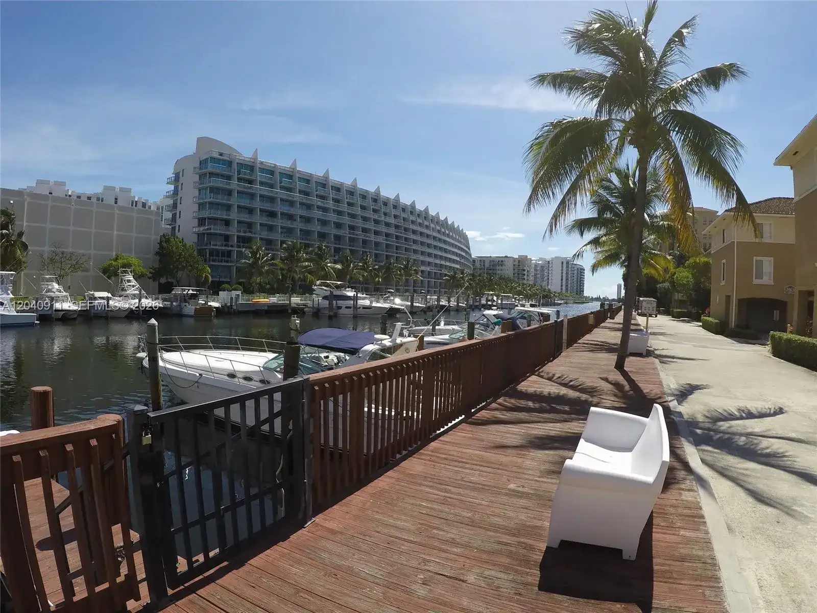 2921 NE 185th St # 1202, Aventura FL 33180 photo 5