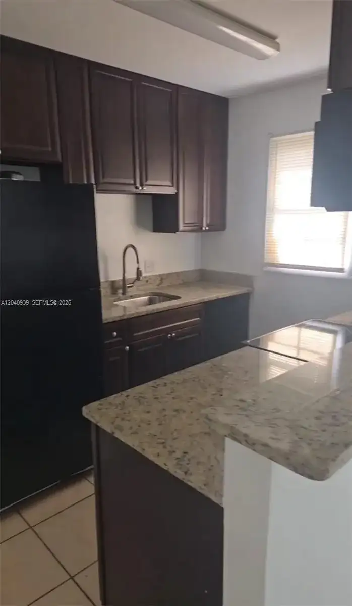 2777 L B MCLEOD RD # C, Orlando FL 32805 photo 2