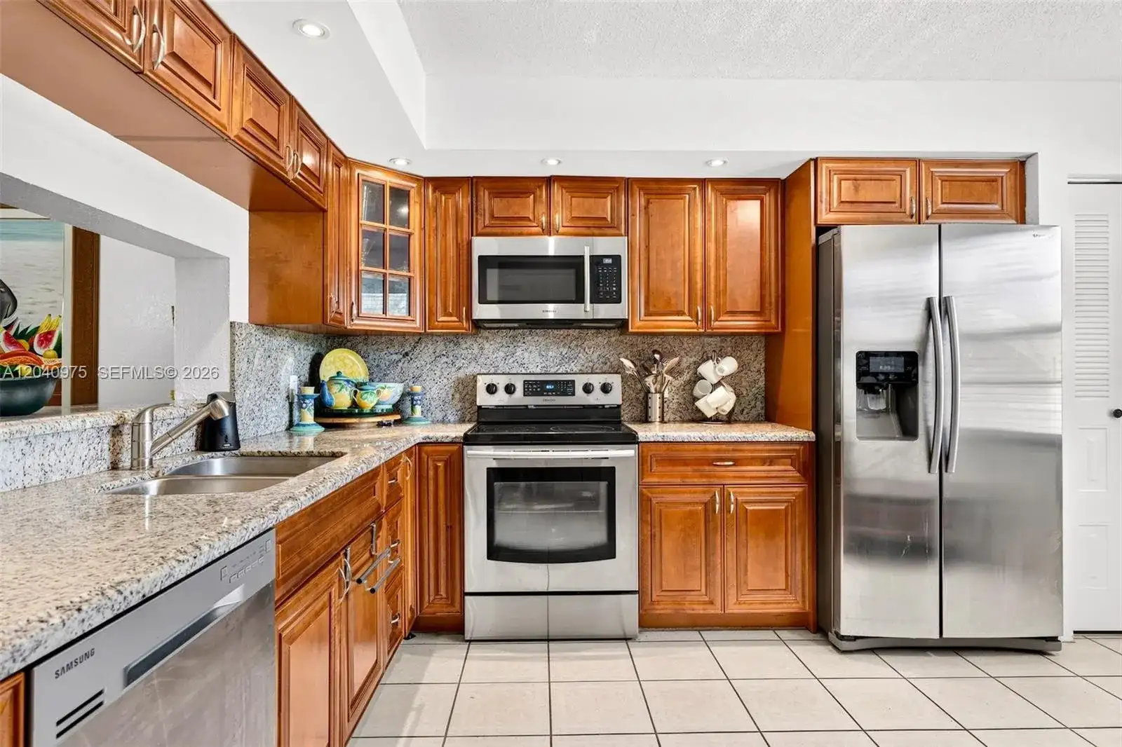 300 SW 130th Ter # 206B, Pembroke Pines FL 33027 photo 4