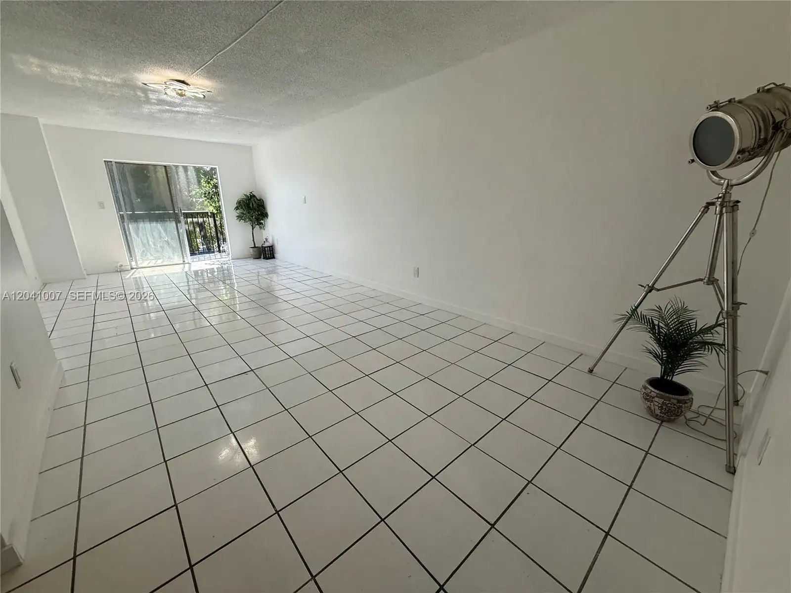 13455 NE 10th Ave # 410, North Miami FL 33161 photo 2