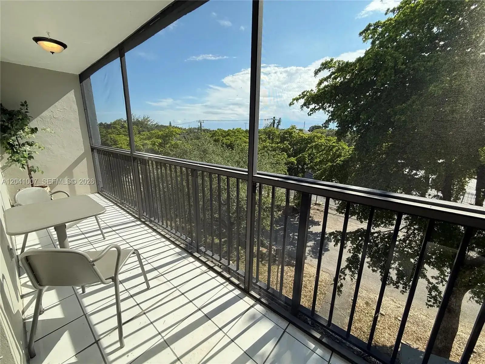 13455 NE 10th Ave # 410, North Miami FL 33161 photo 3