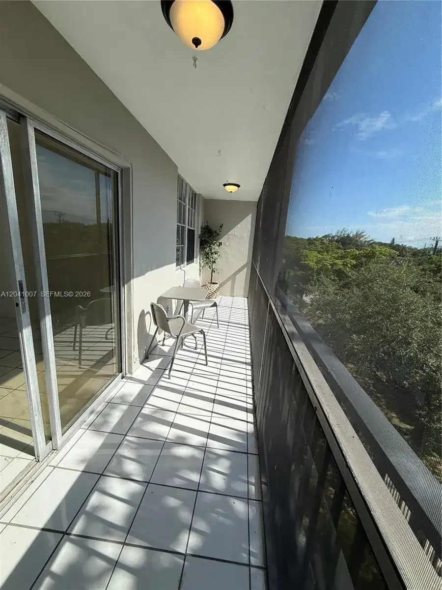 13455 NE 10th Ave # 410, North Miami FL 33161 photo 4