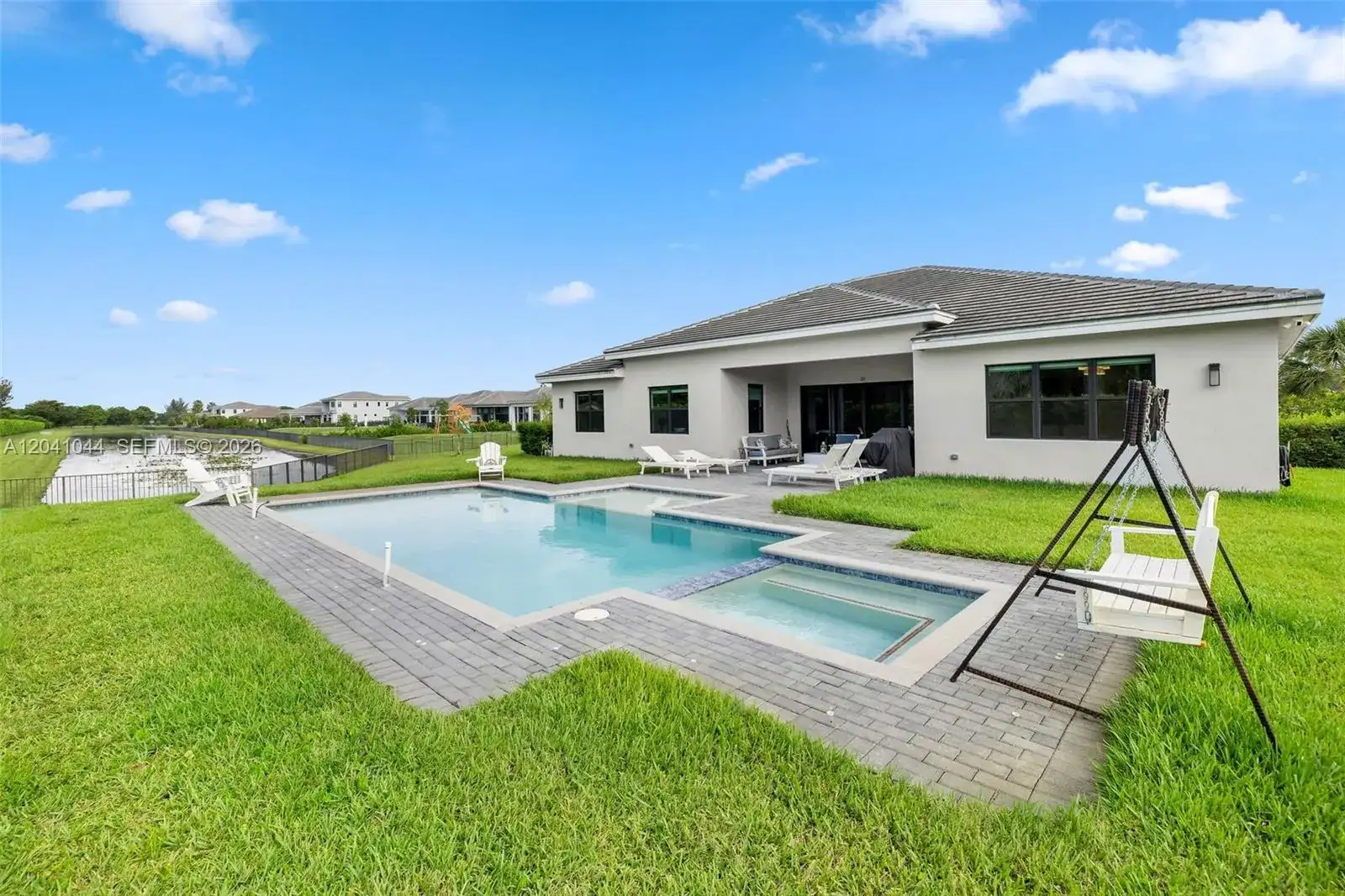 14850 Millstone Ranches Dr, Davie FL 33331 photo 2
