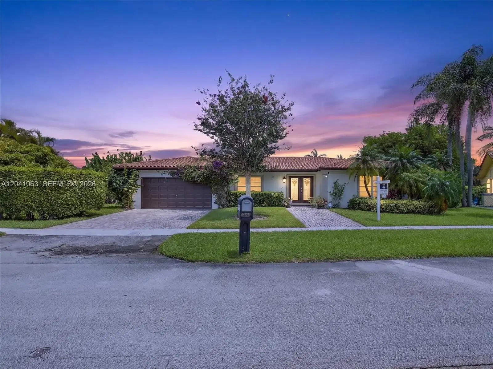 16641 Royal Poinciana Dr, Weston FL 33326 photo 4