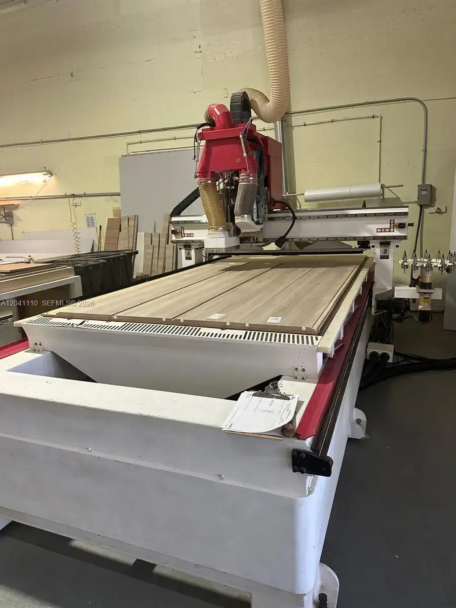 Cabinet Manufacturing, Hialeah FL 33016 photo 2