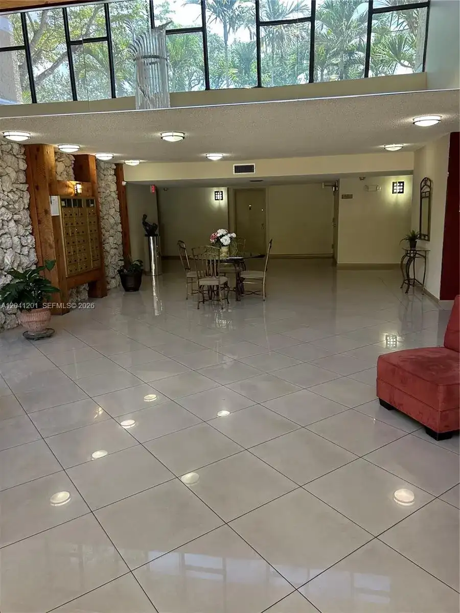16325 Golf Club Rd # 304, Weston FL 33326 photo 2