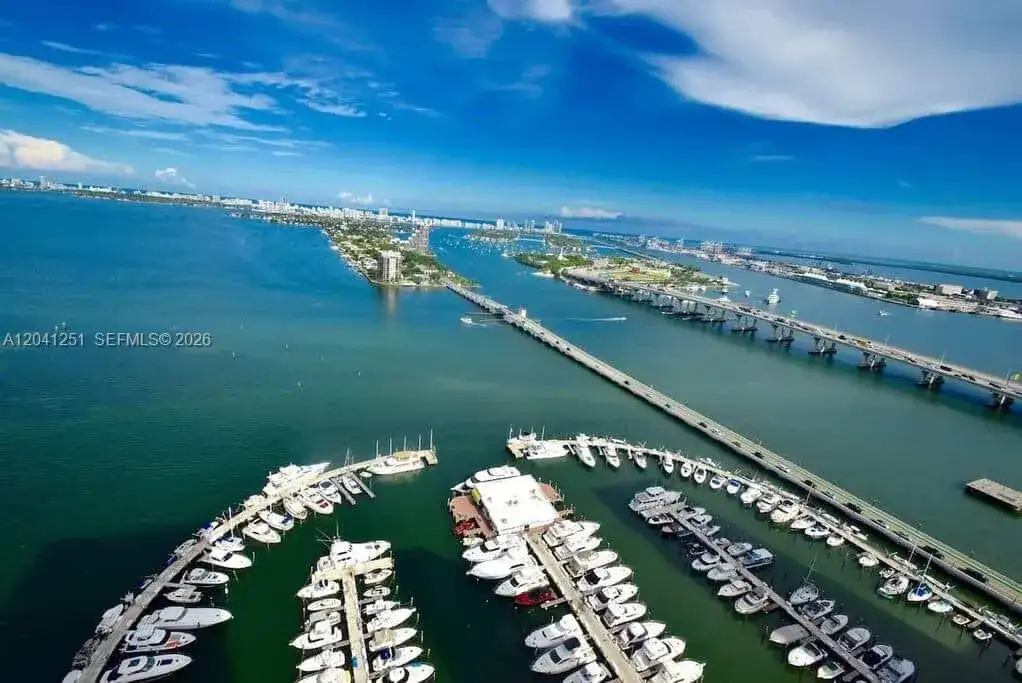 1717 N Bayshore Dr # 3931, Miami FL 33132 photo 2