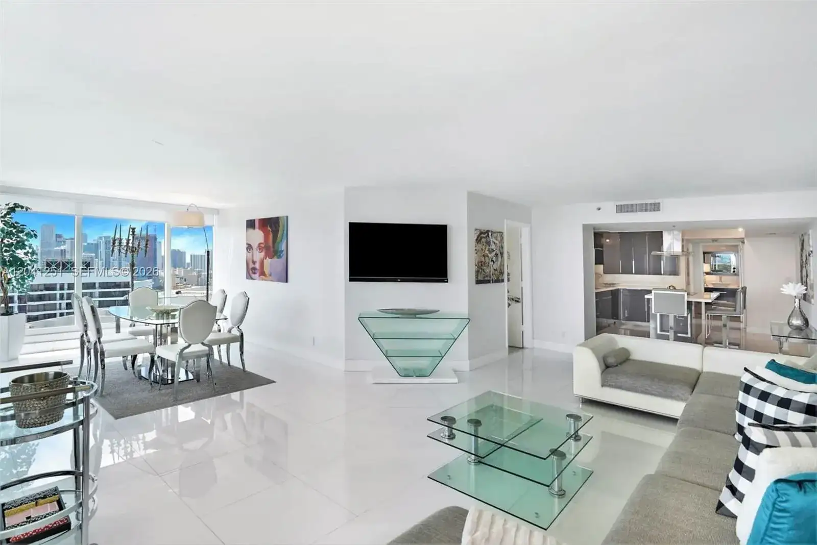 1717 N Bayshore Dr # 3931, Miami FL 33132 photo 4