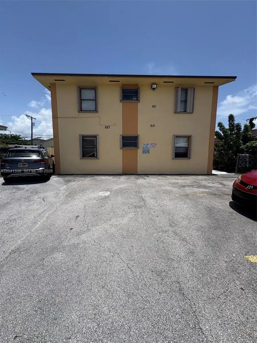 231 E 7th St # 202, Hialeah FL 33010 photo 2