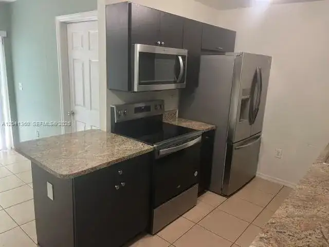 25823 SW 128th Ct, Homestead FL 33032 photo 3