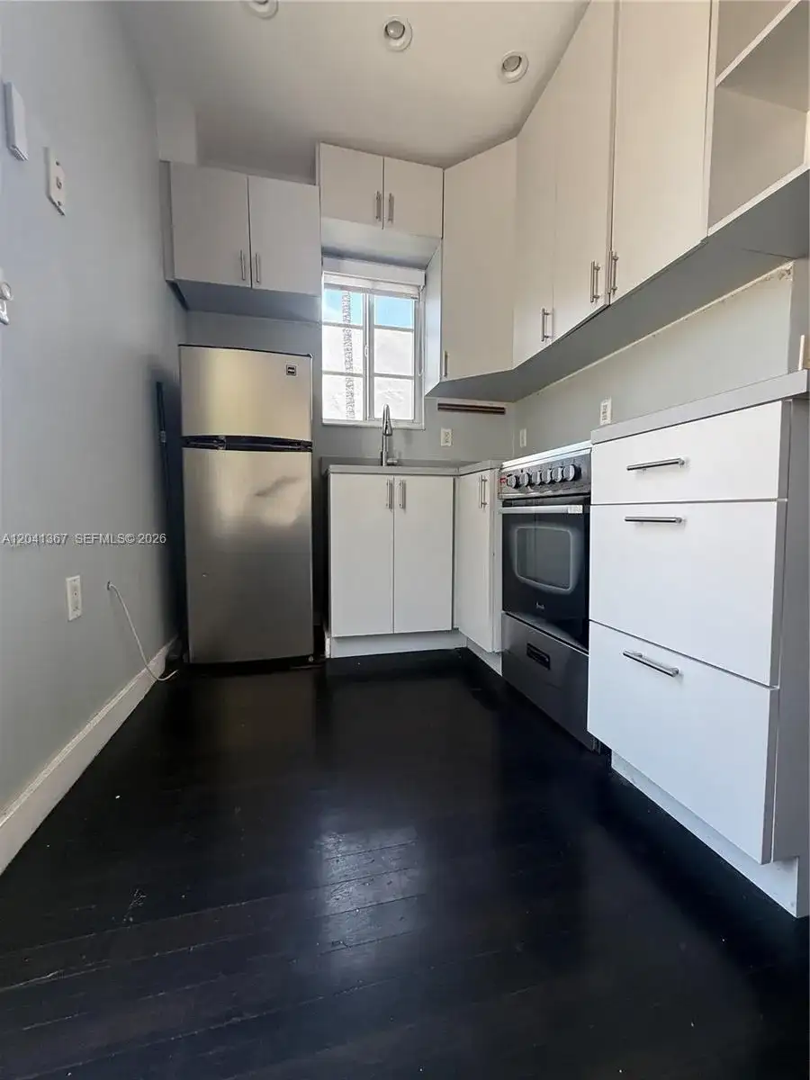 912 Euclid Ave, Miami Beach FL 33139 photo 5