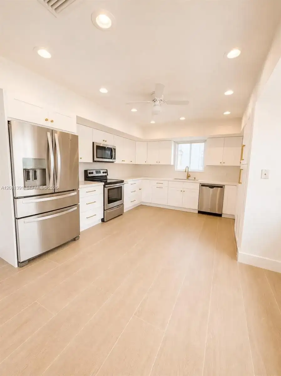 13005 Zambrana St, Coral Gables FL 33156 photo 5