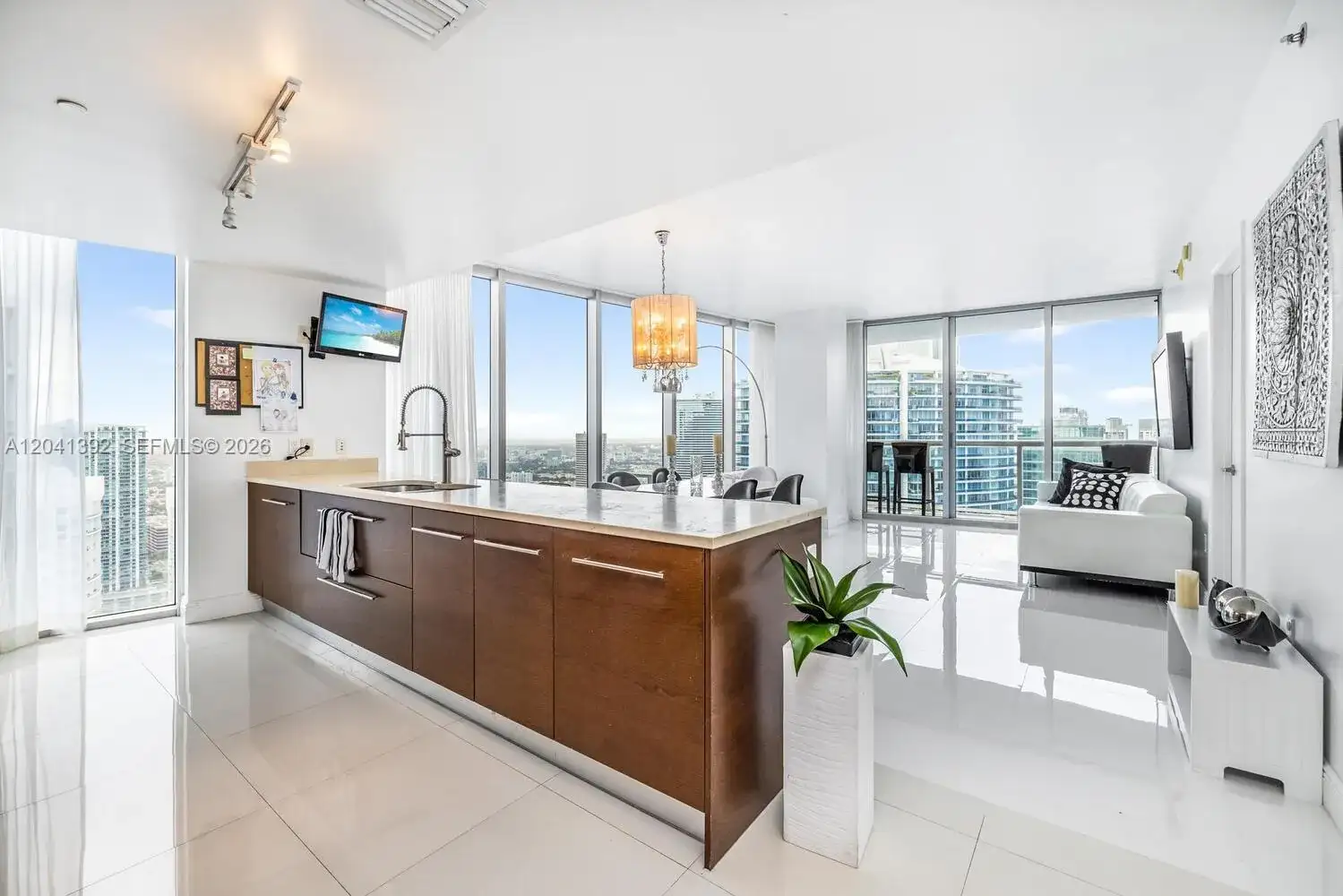 475 BRICKELL AVE # 4715, Miami FL 33131 photo 2