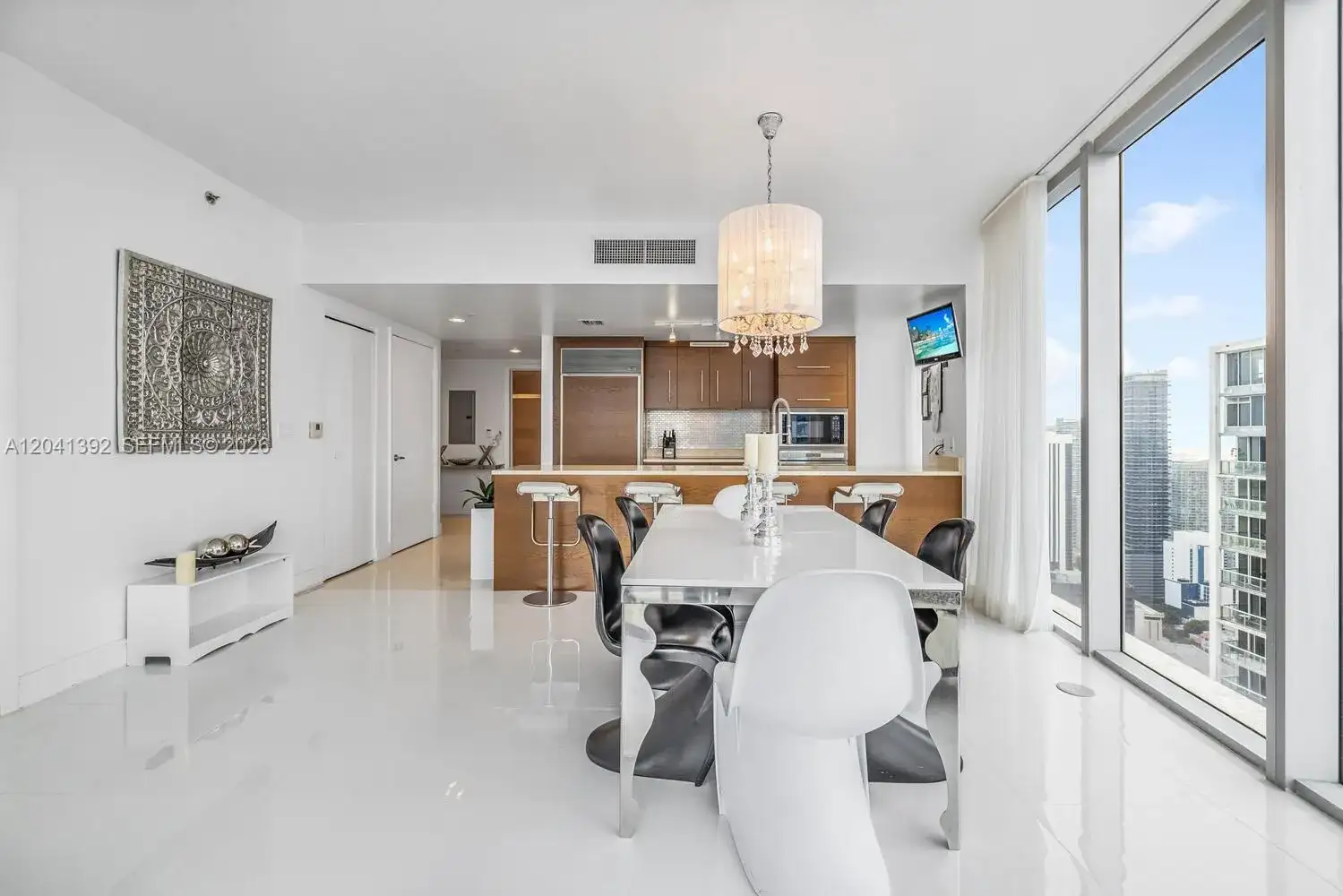 475 BRICKELL AVE # 4715, Miami FL 33131 photo 3