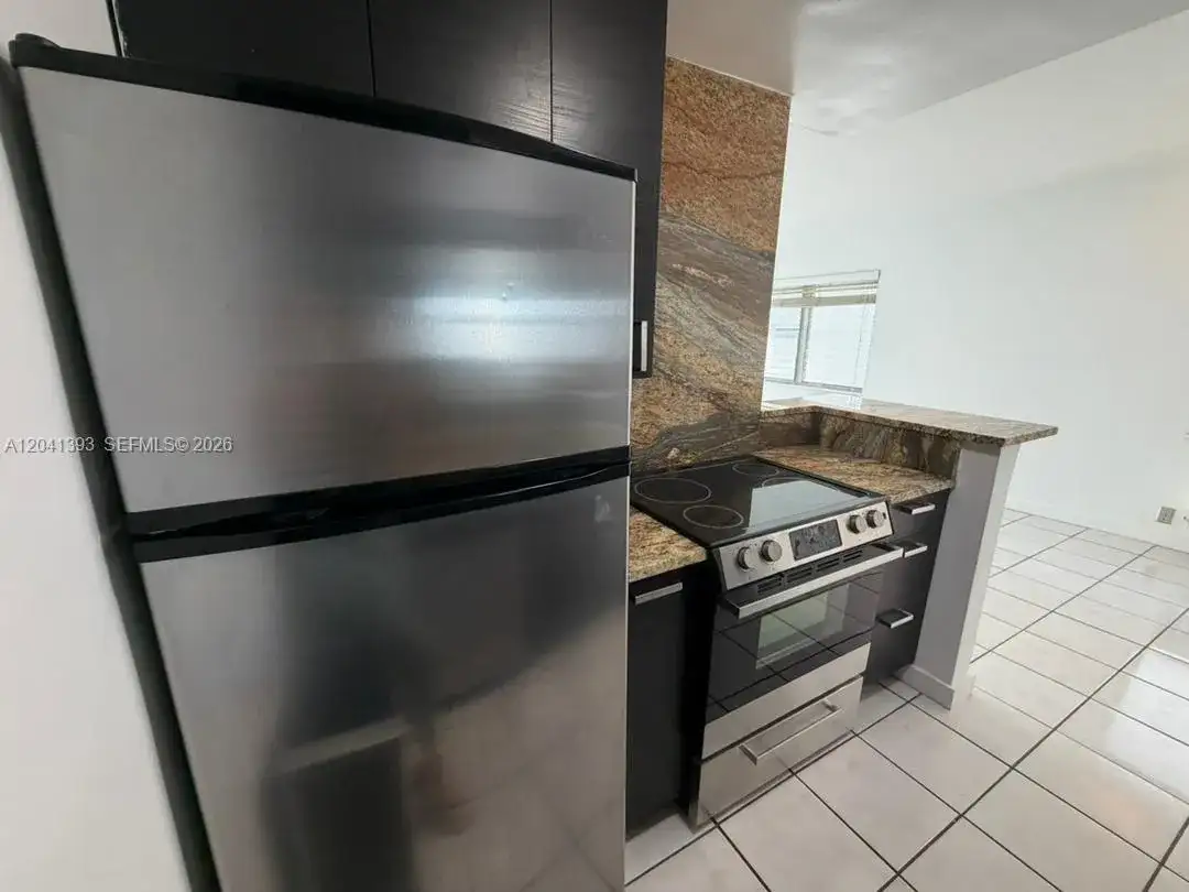 641 Espanola Way # 3, Miami Beach FL 33139 photo 3