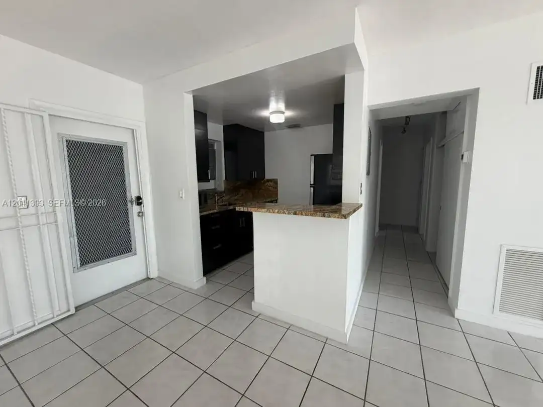 641 Espanola Way # 3, Miami Beach FL 33139 photo 5