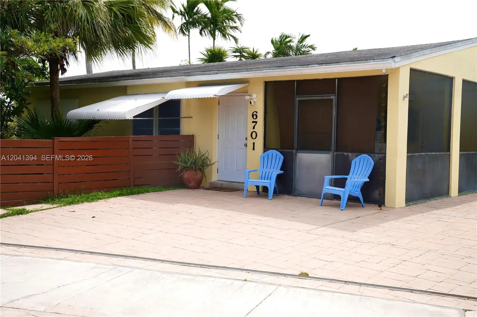 6701 Harding St, Hollywood FL 33024 photo 5