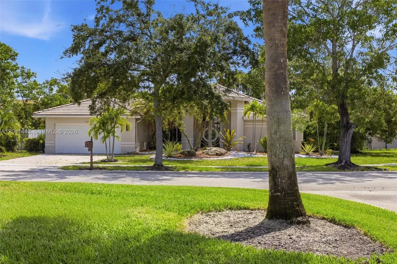241 Fairmont Way, Weston FL 33326 photo 4