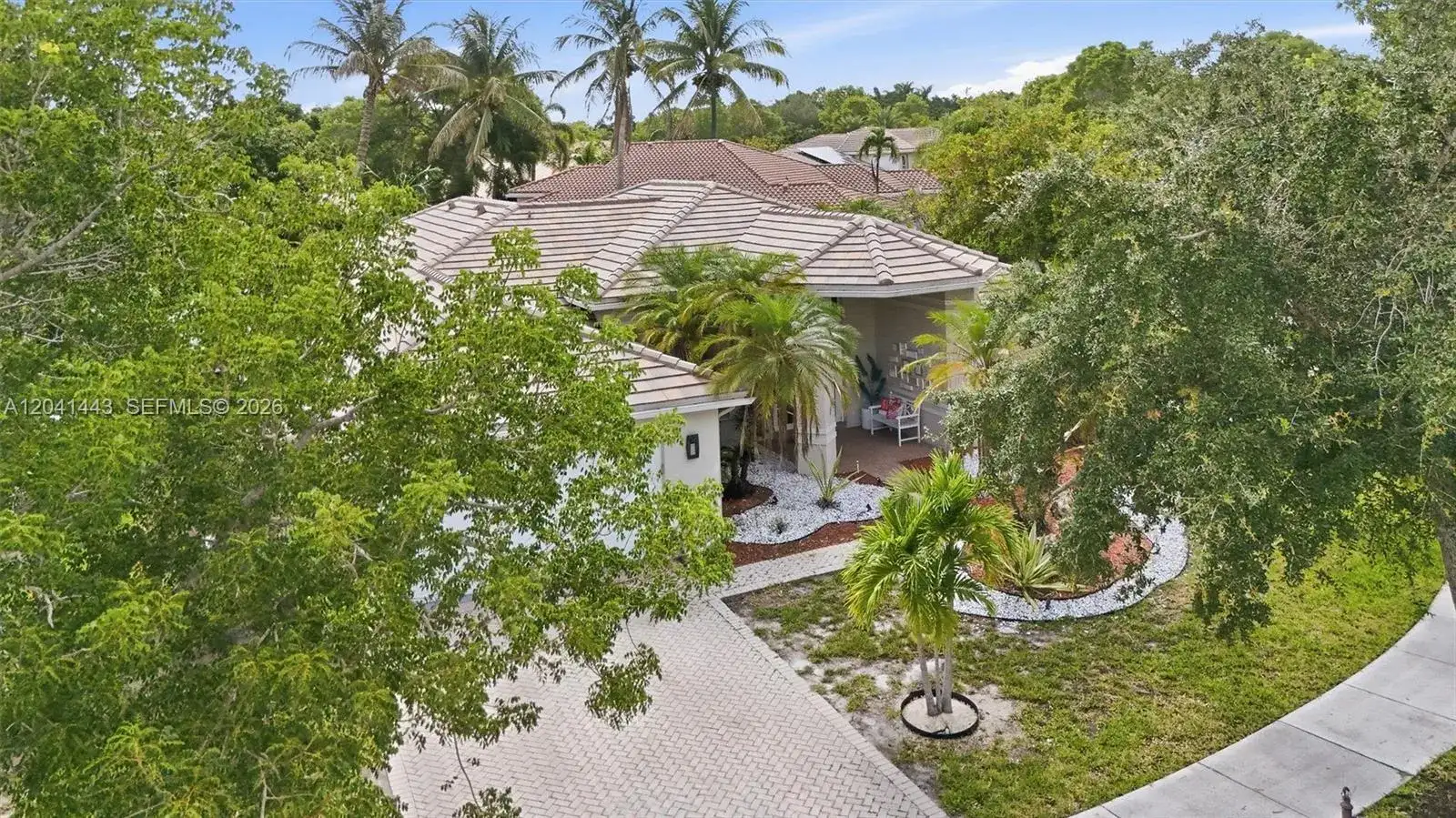 241 Fairmont Way, Weston FL 33326 photo 5