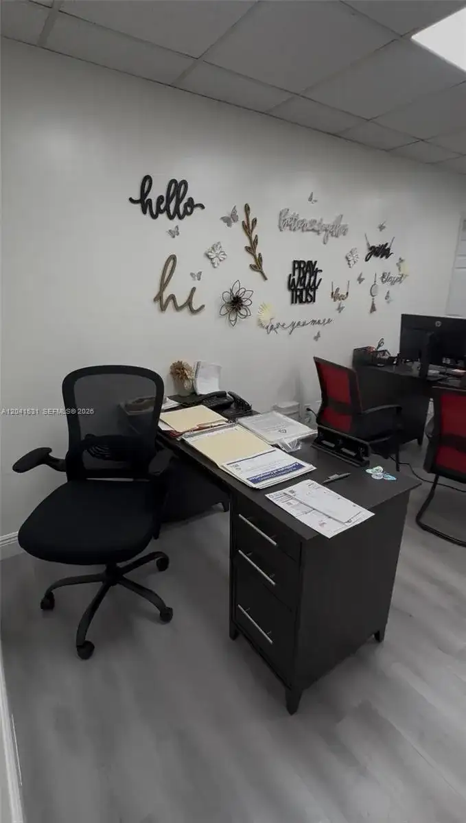 175 Fontainebleau Blvd, Miami FL 33172 photo 3