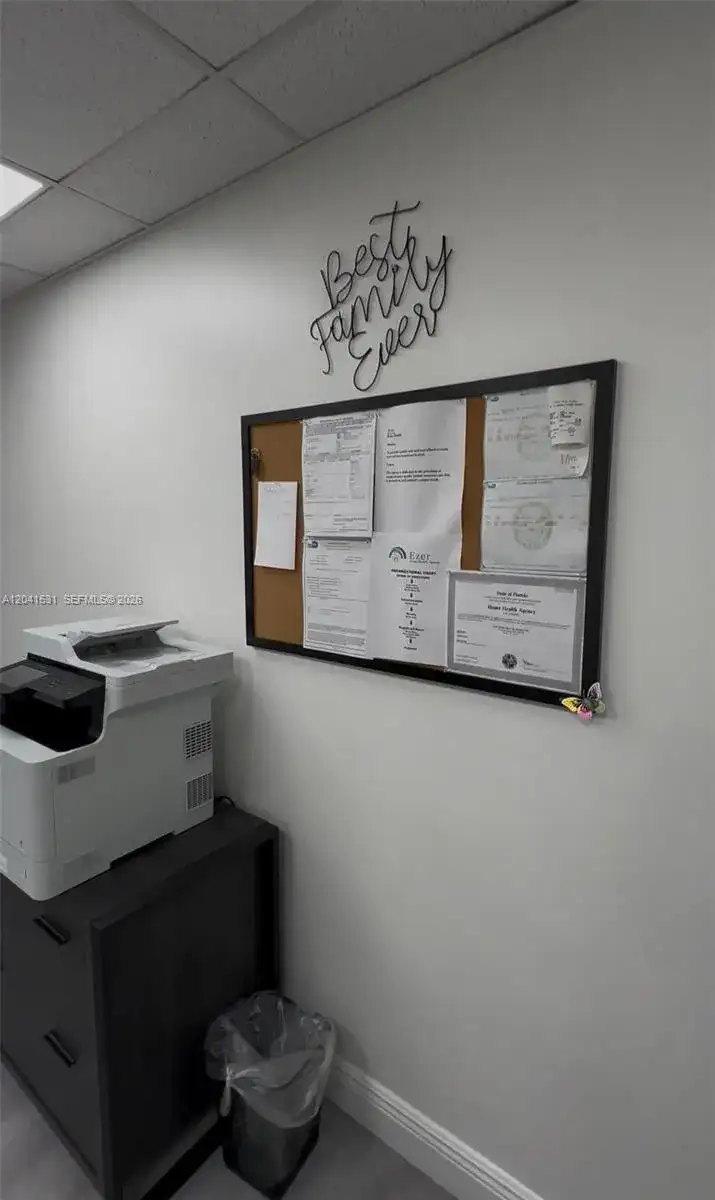 175 Fontainebleau Blvd, Miami FL 33172 photo 5