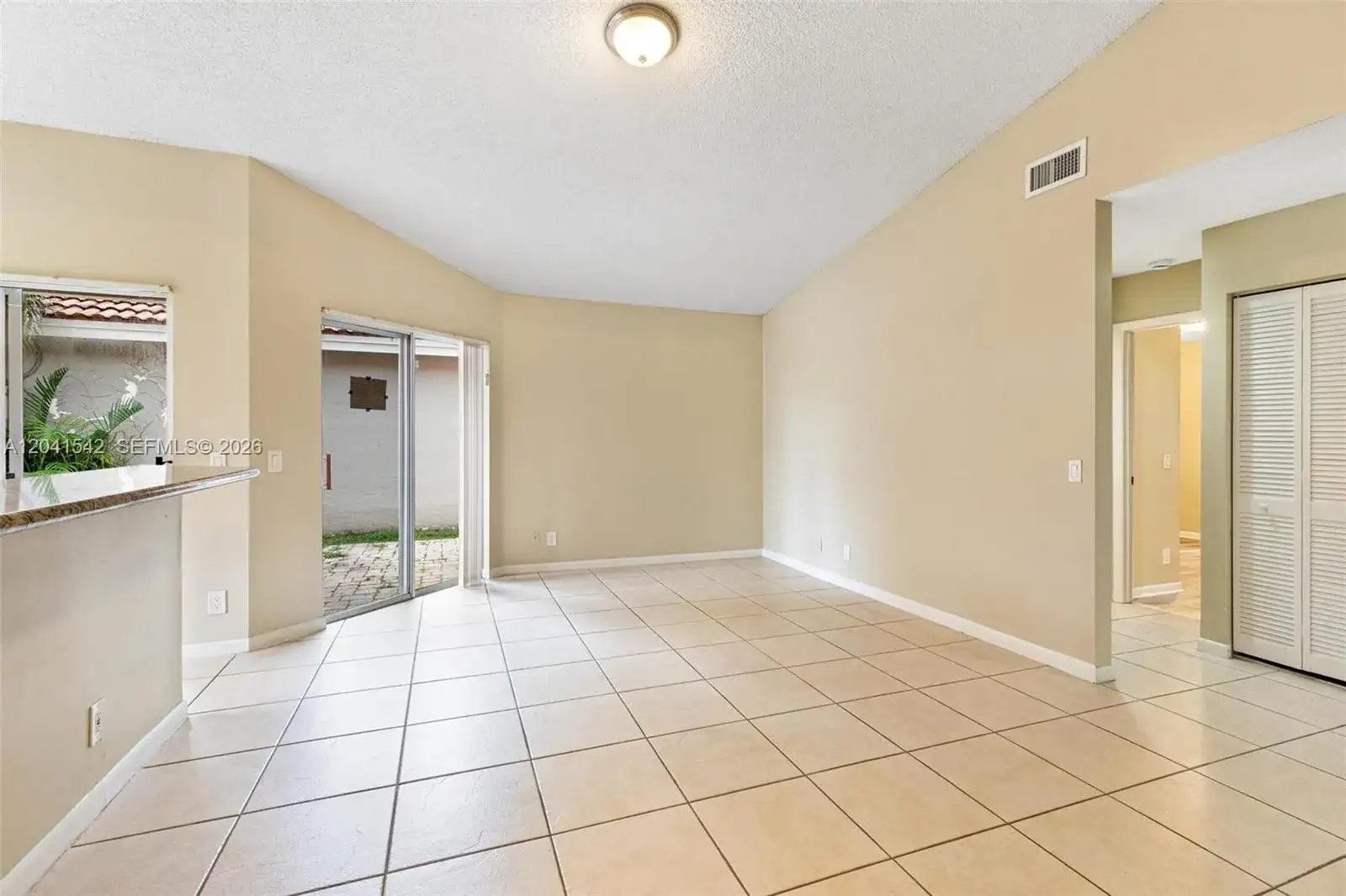 1513 Garden Rd, Weston FL 33326 photo 4