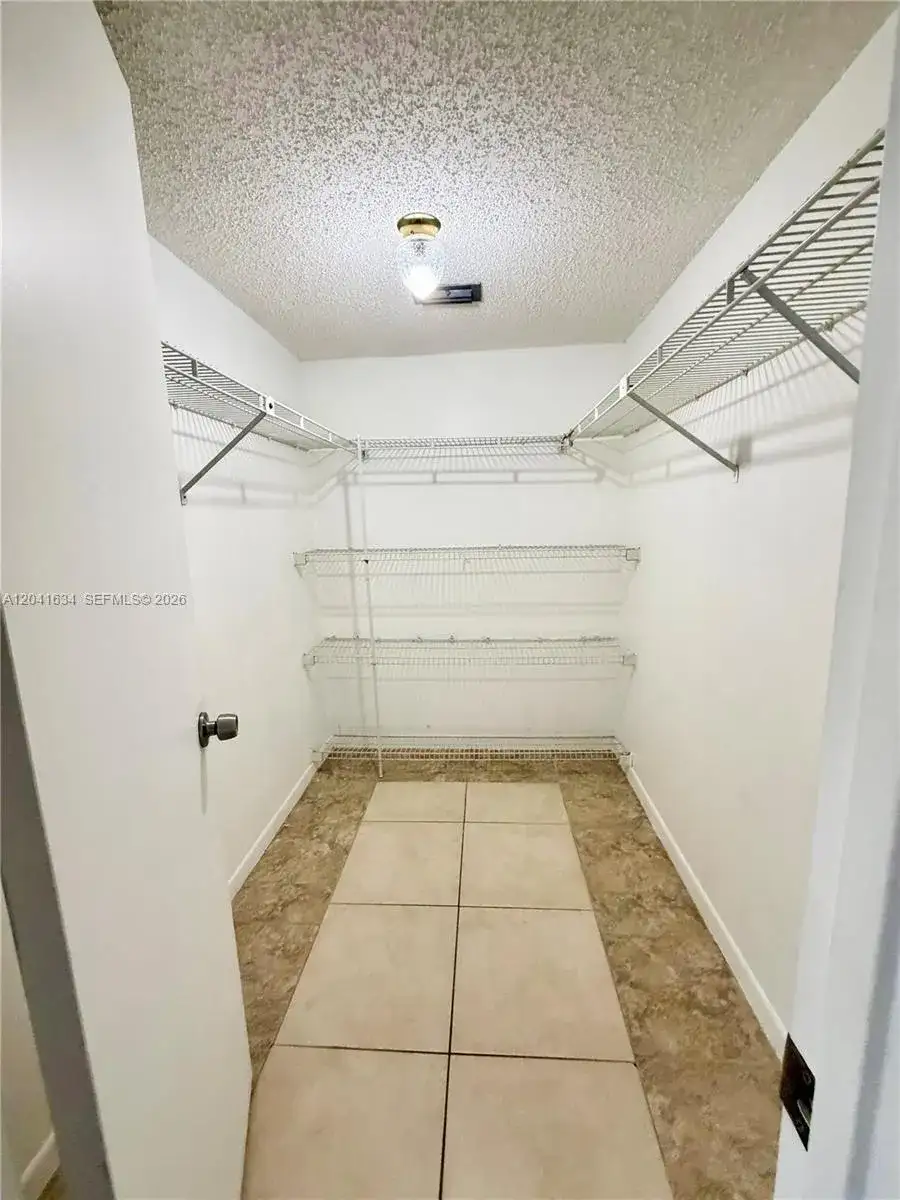 7137 Golf Colony Ct # 202, Lake Worth FL 33467 photo 4