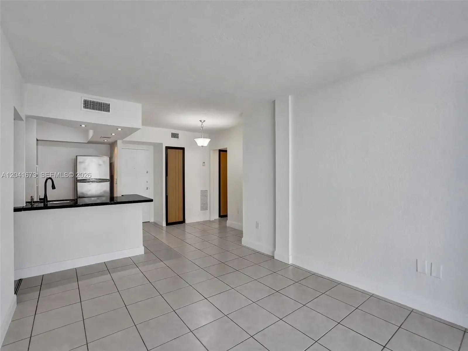 6705 NW 169th St # C112, Hialeah FL 33015 photo 4