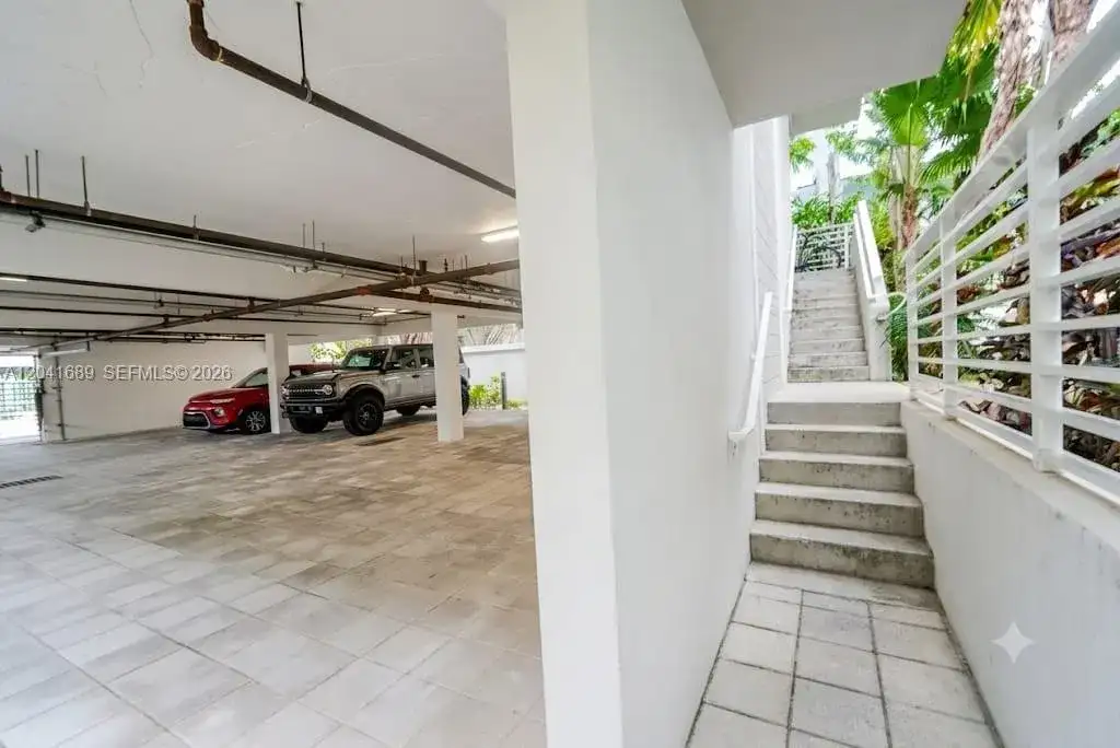 619 Meridian Ave # 4, Miami Beach FL 33139 photo 4