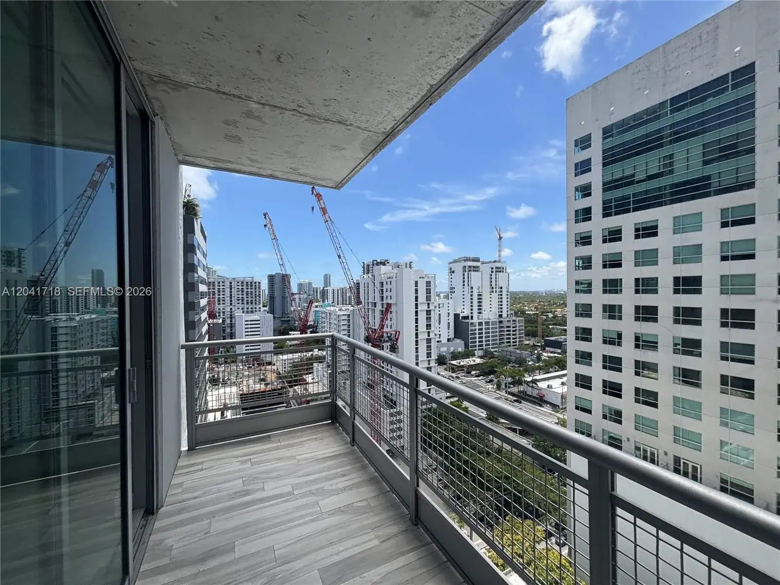 690 SW 1st Ct # 2124, Miami FL 33130 photo 4