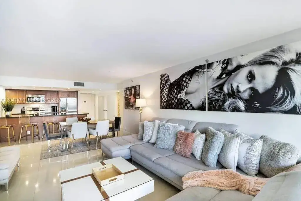 1717 N Bayshore Dr # 2056, Miami FL 33132 photo 3