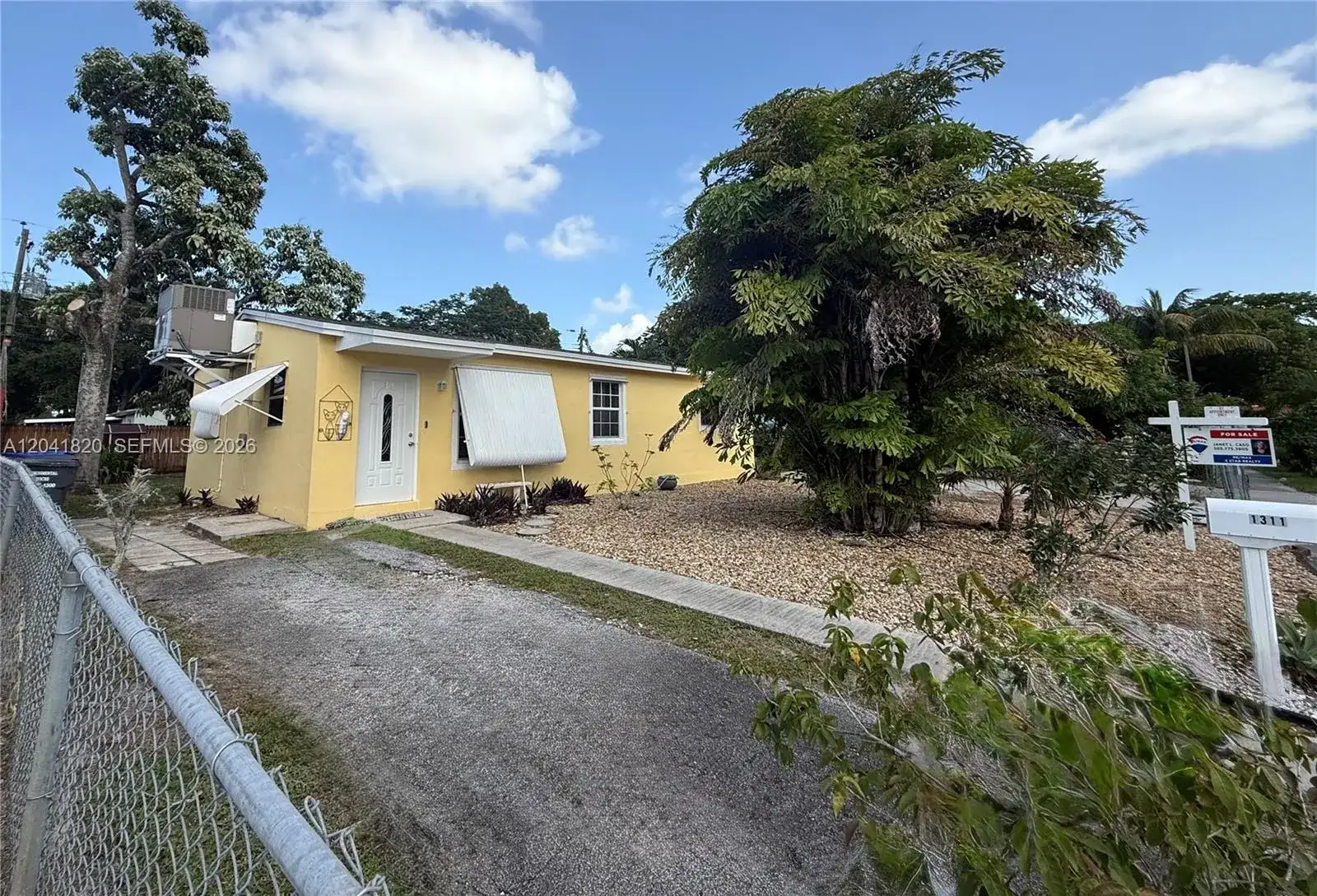 1311 N 69th Ave, Hollywood FL 33024 photo 4