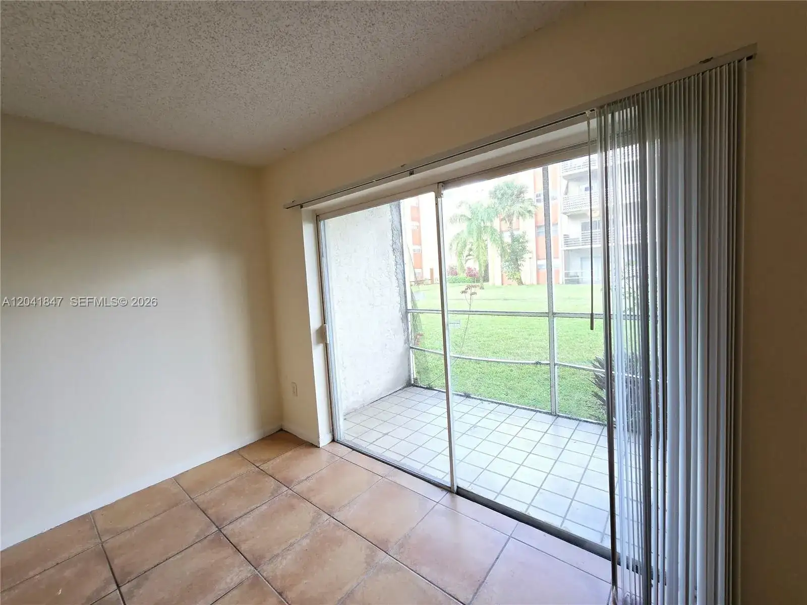 3600 NW 21st St # 103, Lauderdale Lakes FL 33311 photo 3