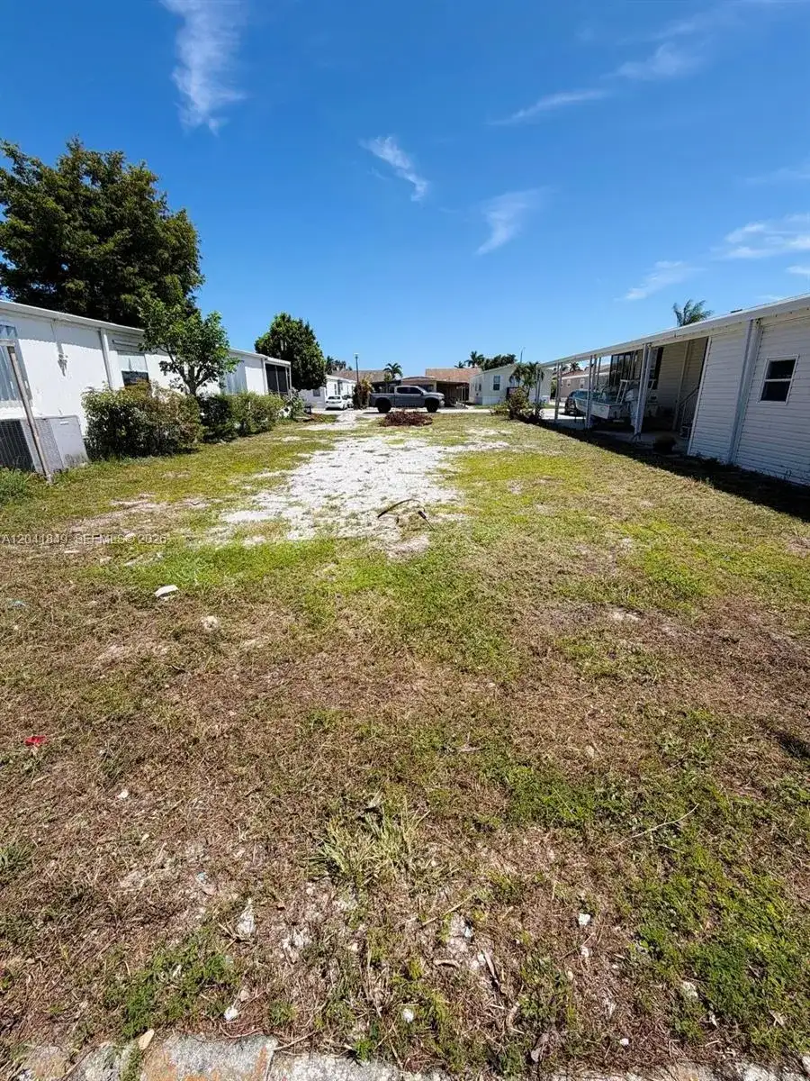 2651 E Marina Dr, Dania Beach FL 33312 photo 2