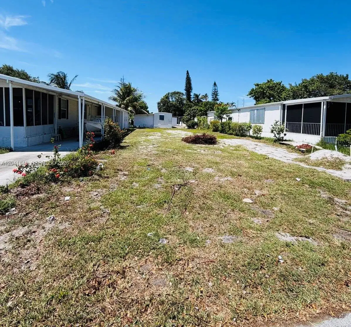 2651 E Marina Dr, Dania Beach FL 33312 photo 4