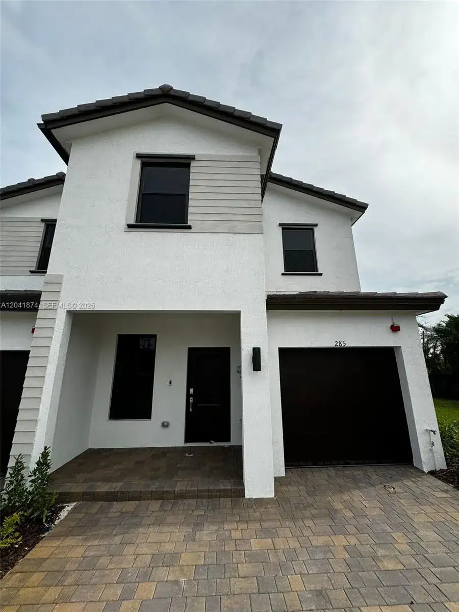 285 SW 159th Ln # 0, Pembroke Pines FL 33027 photo 3