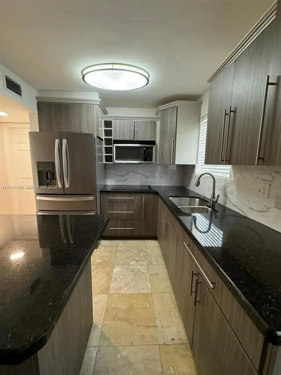 6200 SW 131st Ct # 201, Miami FL 33183 photo 2