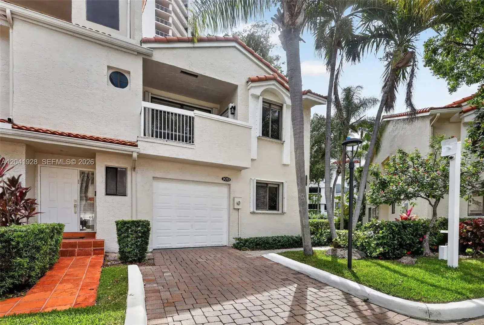 21391 Marina Cove Cir # K, Aventura FL 33180 photo 2