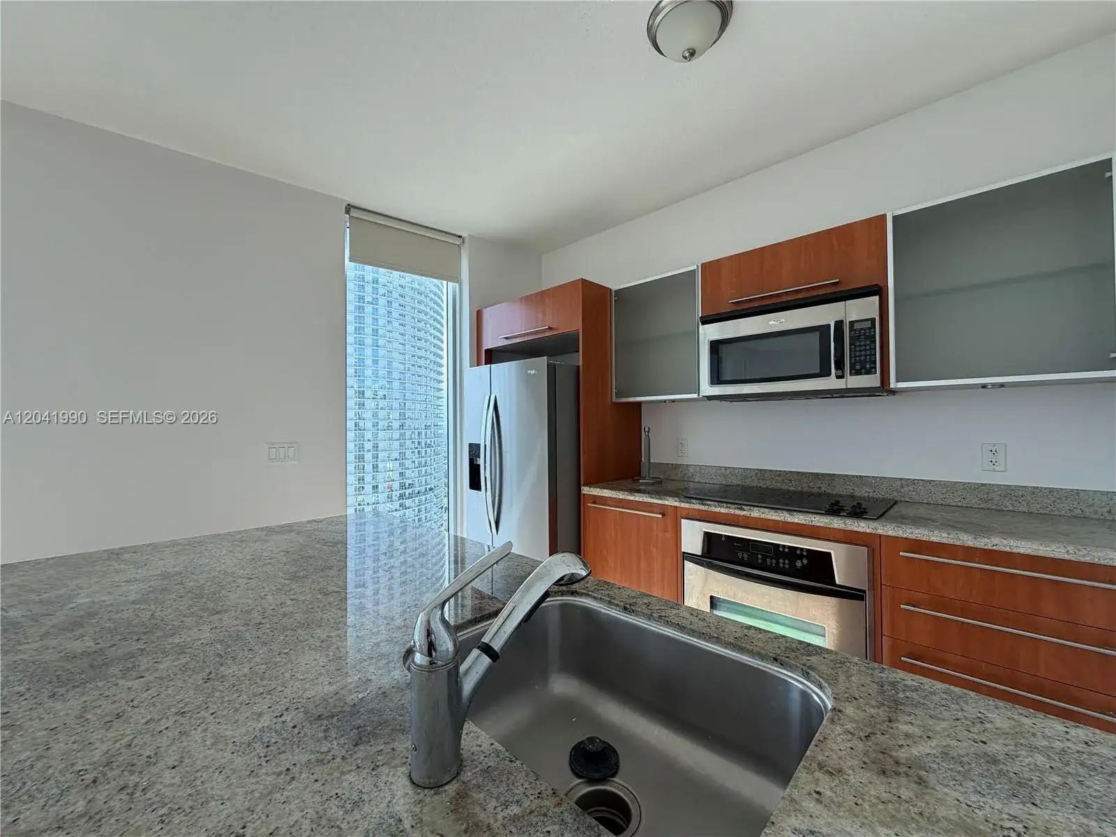185 SW 7th St # 3200, Miami FL 33130 photo 5