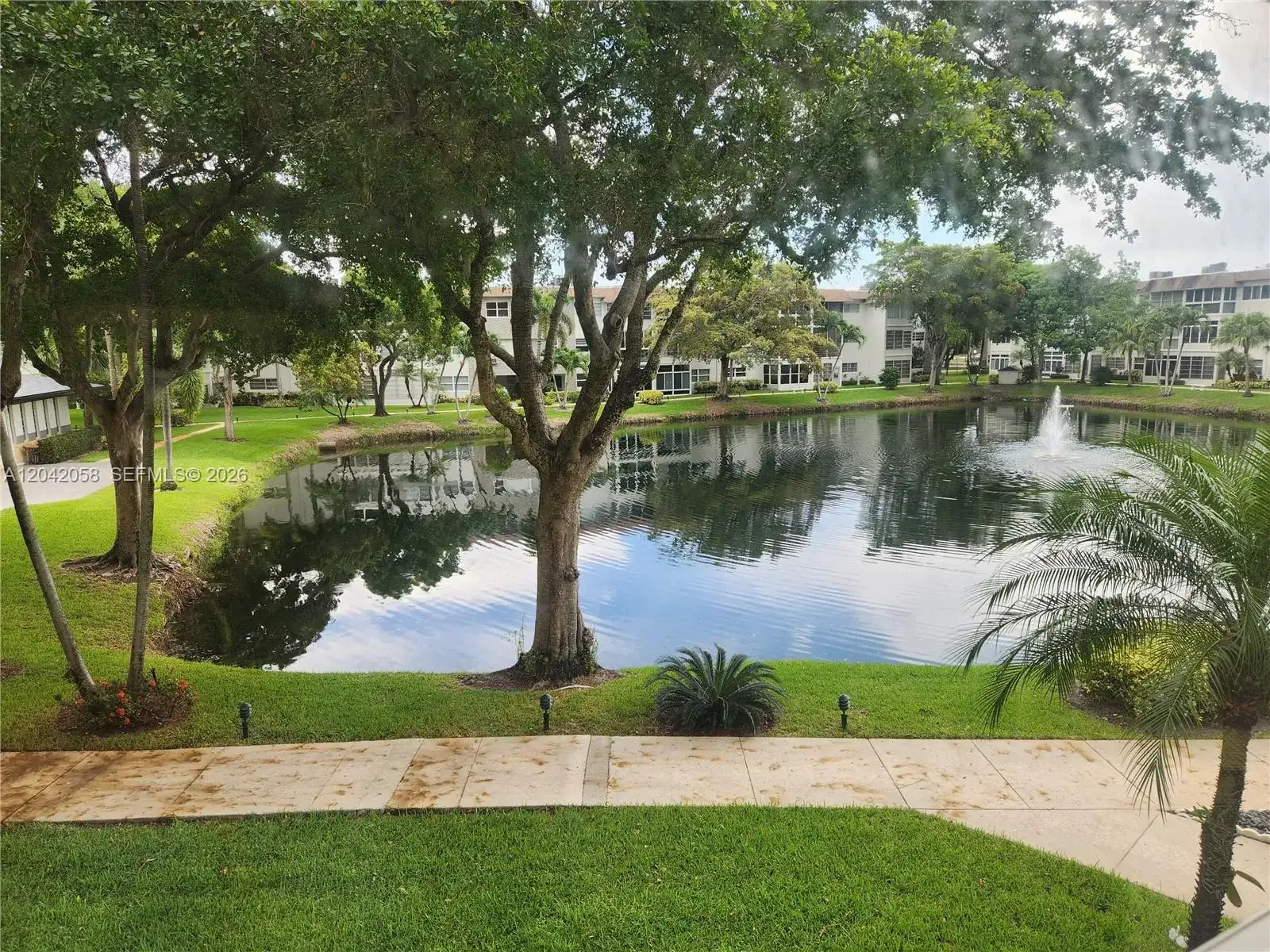 5001 NW 34th St # 205, Lauderdale Lakes FL 33319 photo 2