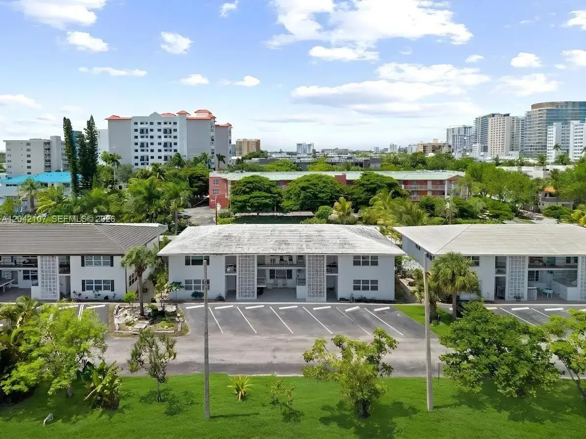 3213 Colony Club Rd, Pompano Beach FL 33062 photo 4