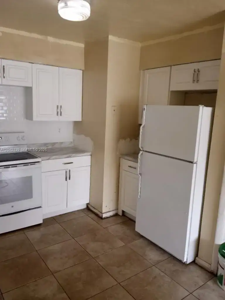 2901 NW 50th St, Miami FL 33142 photo 3