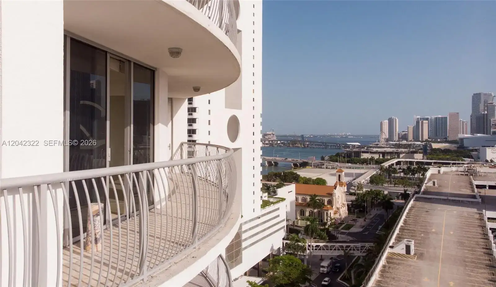 1750 N Bayshore Dr # 1814, Miami FL 33132 photo 2