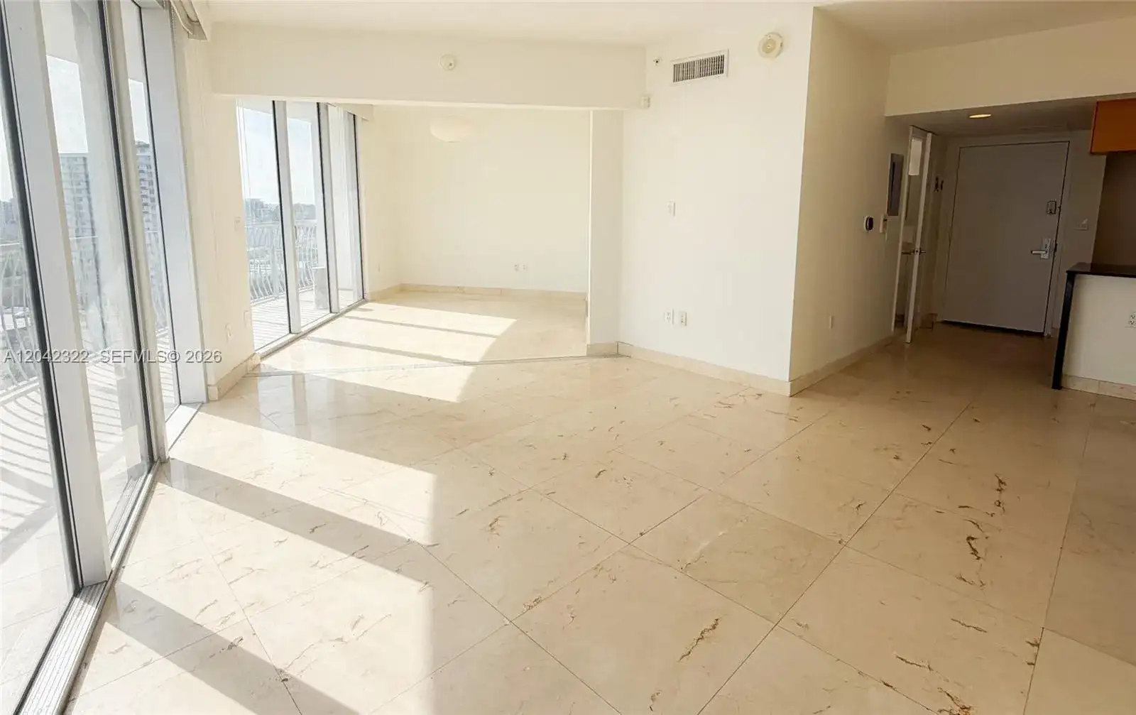 1750 N Bayshore Dr # 1814, Miami FL 33132 photo 5