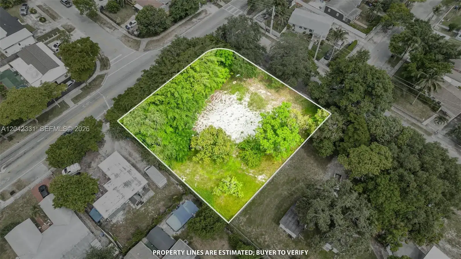 1585 NE 158th St, North Miami Beach FL 33162 photo 3
