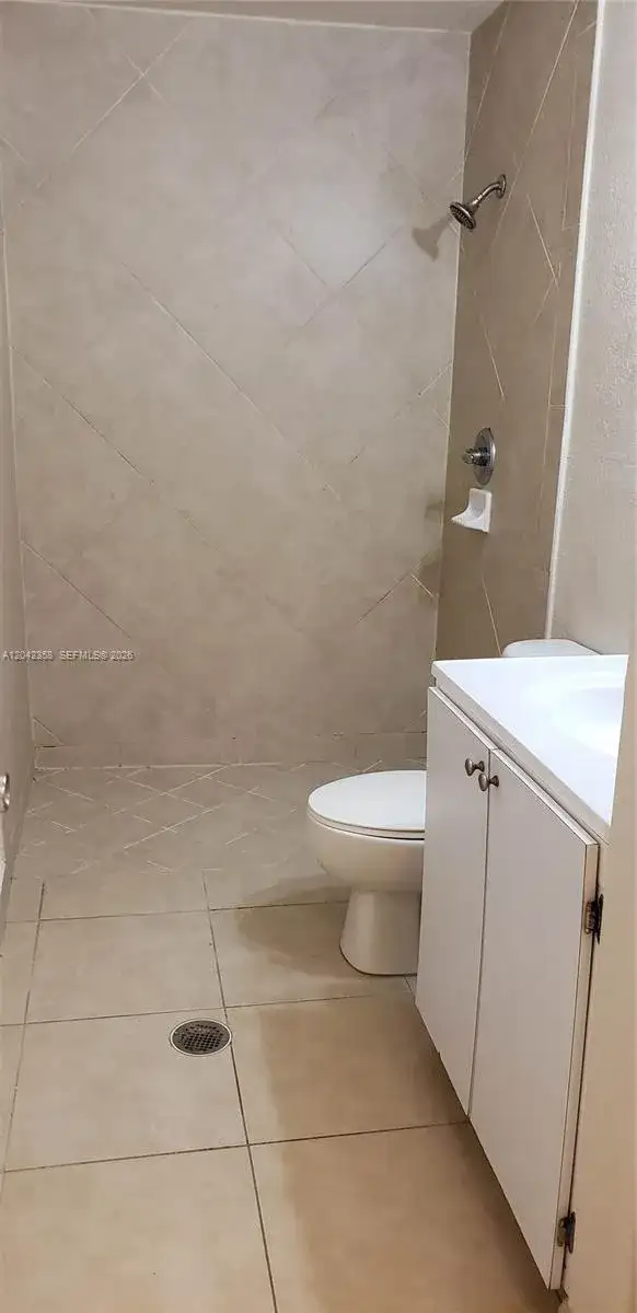138 NW 31st St # 138, Miami FL 33127 photo 4